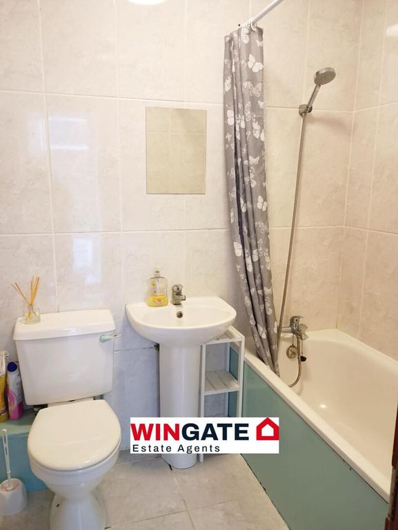 Property photo 1 of 3 Bathroom