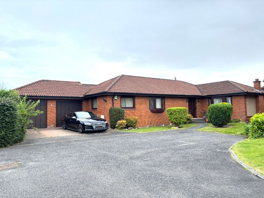 Property photo 1 of 28