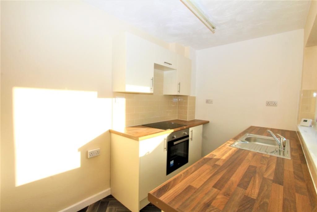 Property photo 2 of 14 71692_Qbe190004_L_Img_01_0000