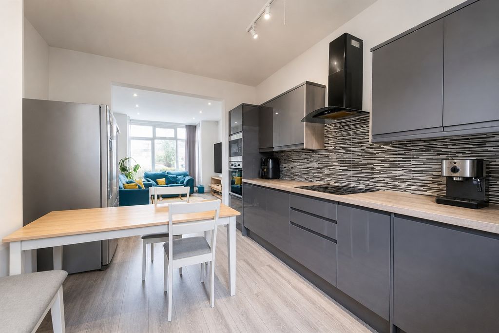 Property photo 3 of 26 Fas05277.Jpg