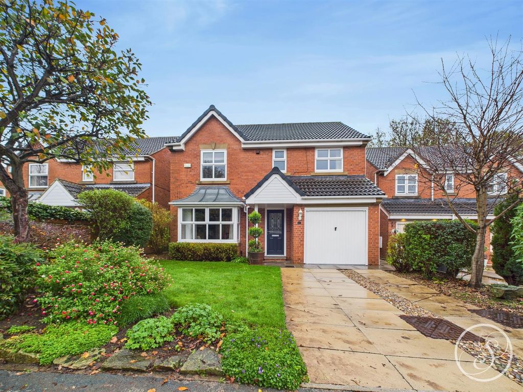 Property photo 1 of 19 External