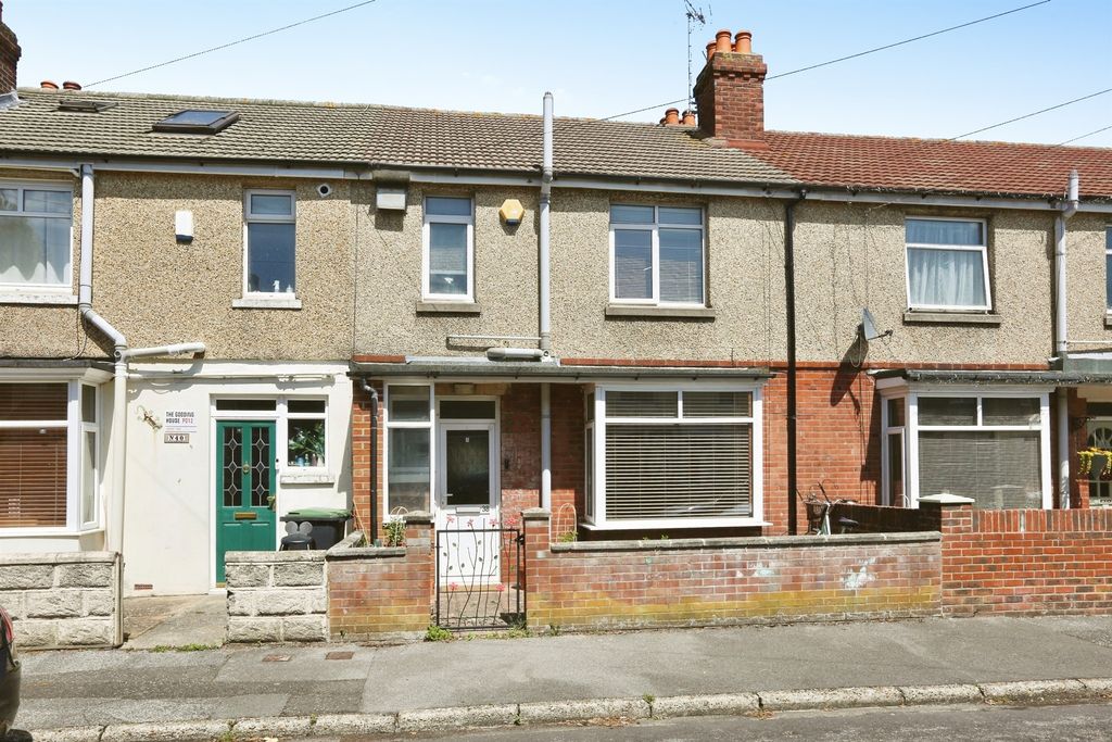 Property photo 1 of 16