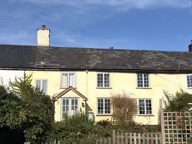 Property photo 1 of 21