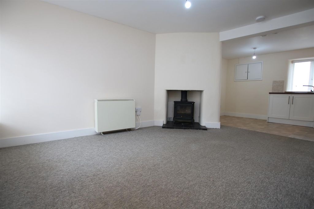 Property photo 2 of 7 Living Room 1.Jpg