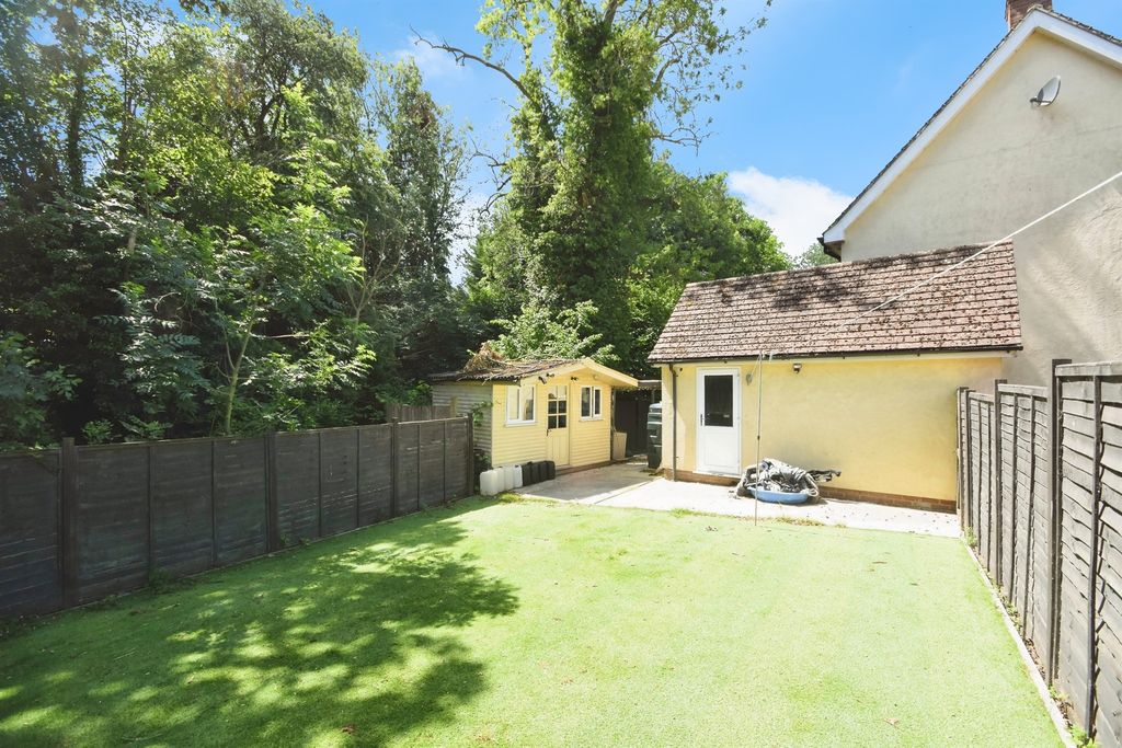 Property photo 3 of 16
