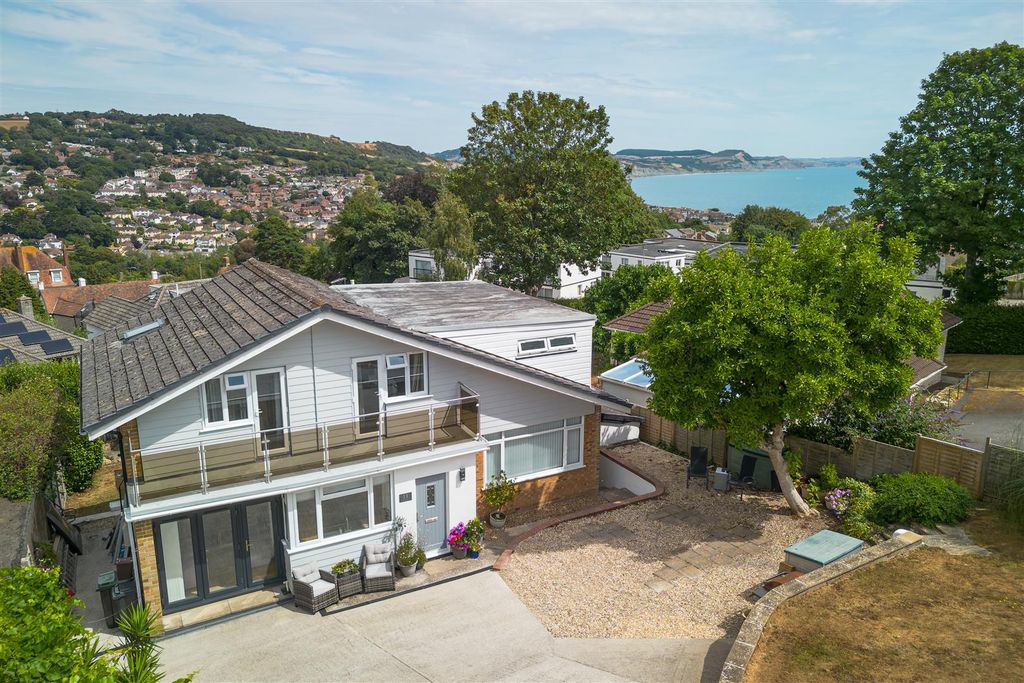 Property photo 1 of 23 Drone 2.Jpg
