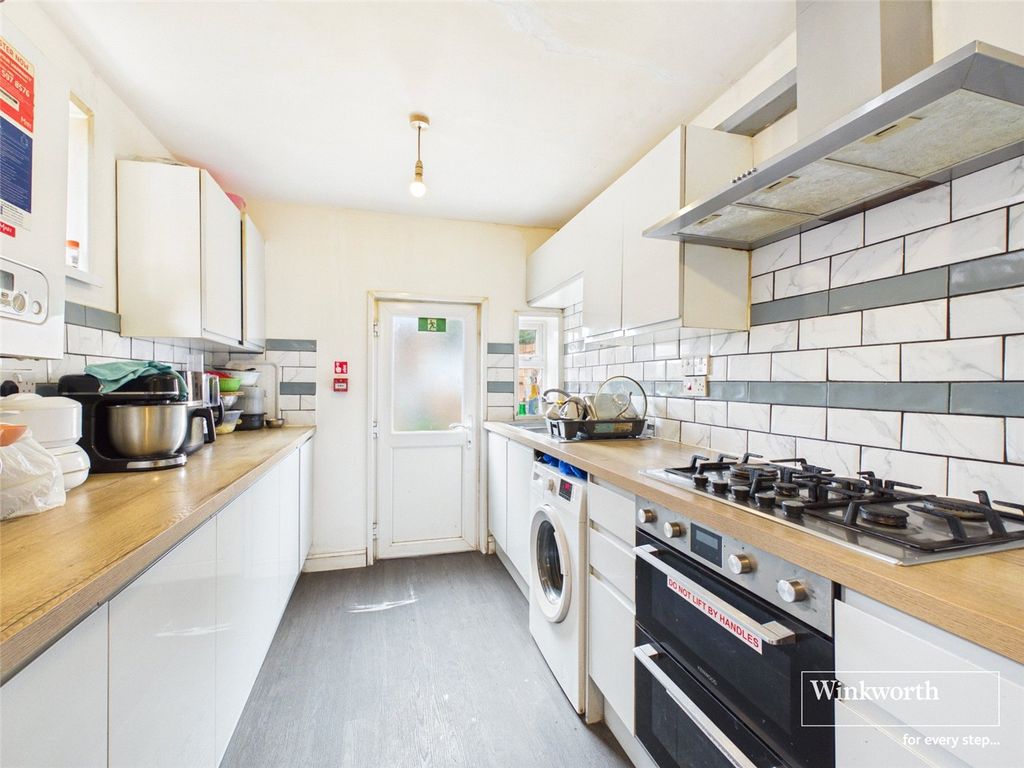 Property photo 2 of 16 Picture No. 03