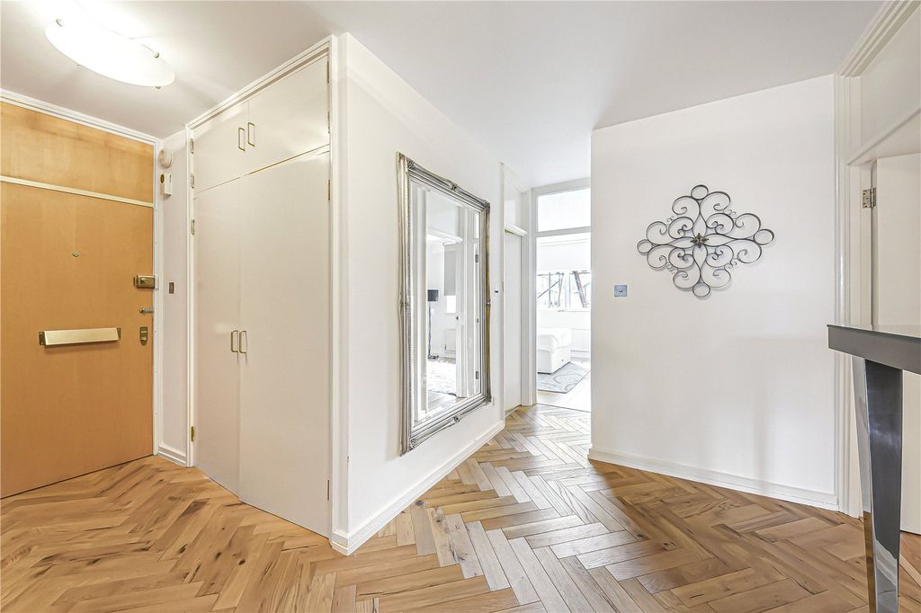 Property photo 2 of 16 Picture No. 04