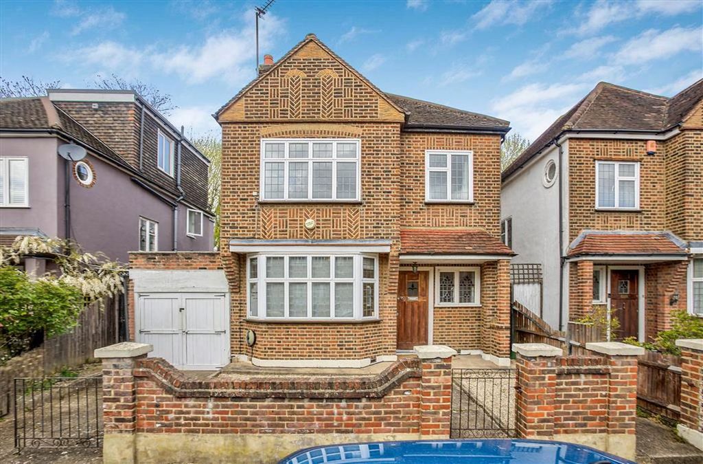 Property photo 1 of 8