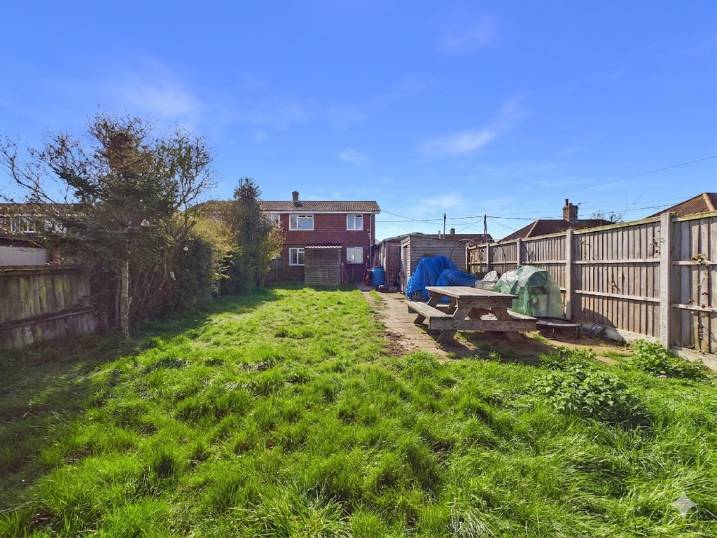 Property photo 2 of 8 Rear.Png