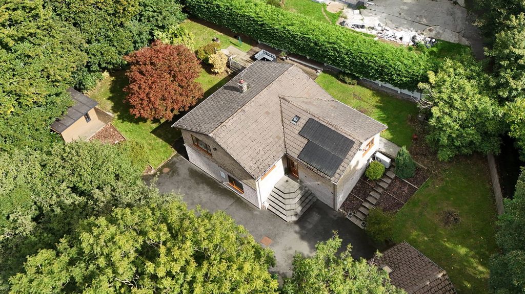 Property photo 2 of 38