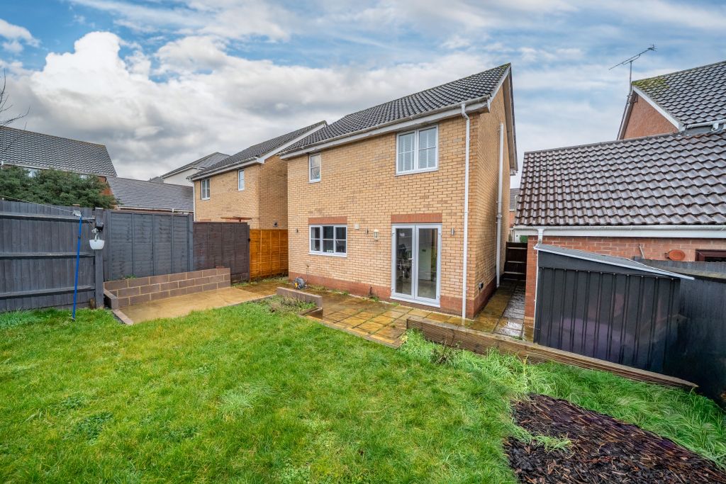 Property photo 2 of 23