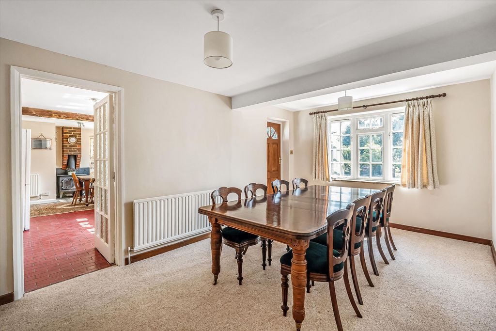 Property photo 2 of 28 Image