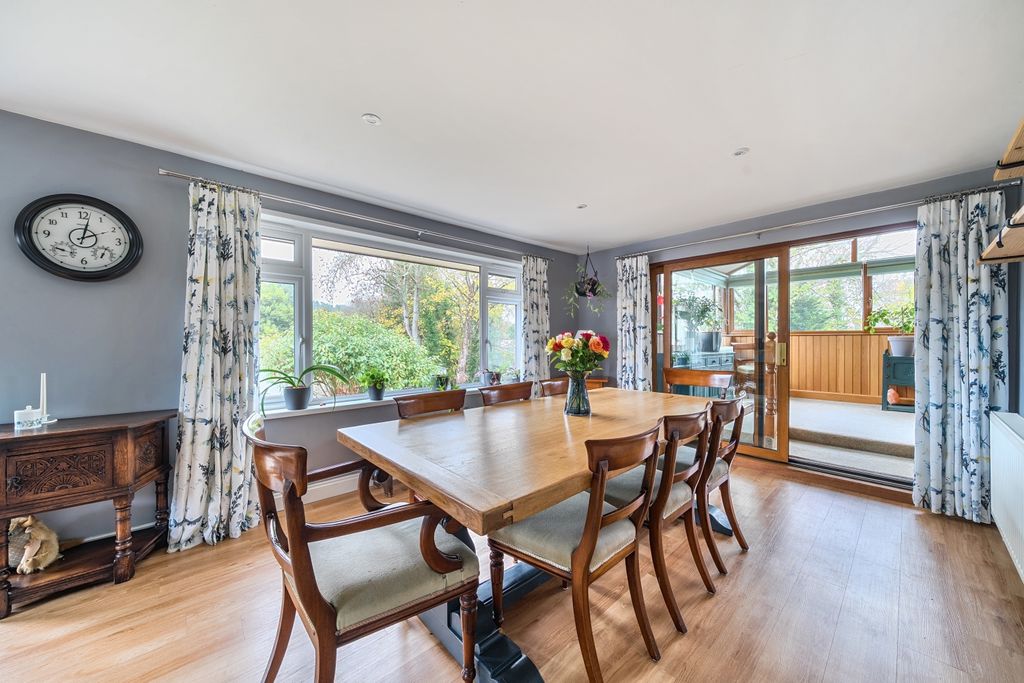 Property photo 3 of 21 1380218-21-6914A9B7020Bd