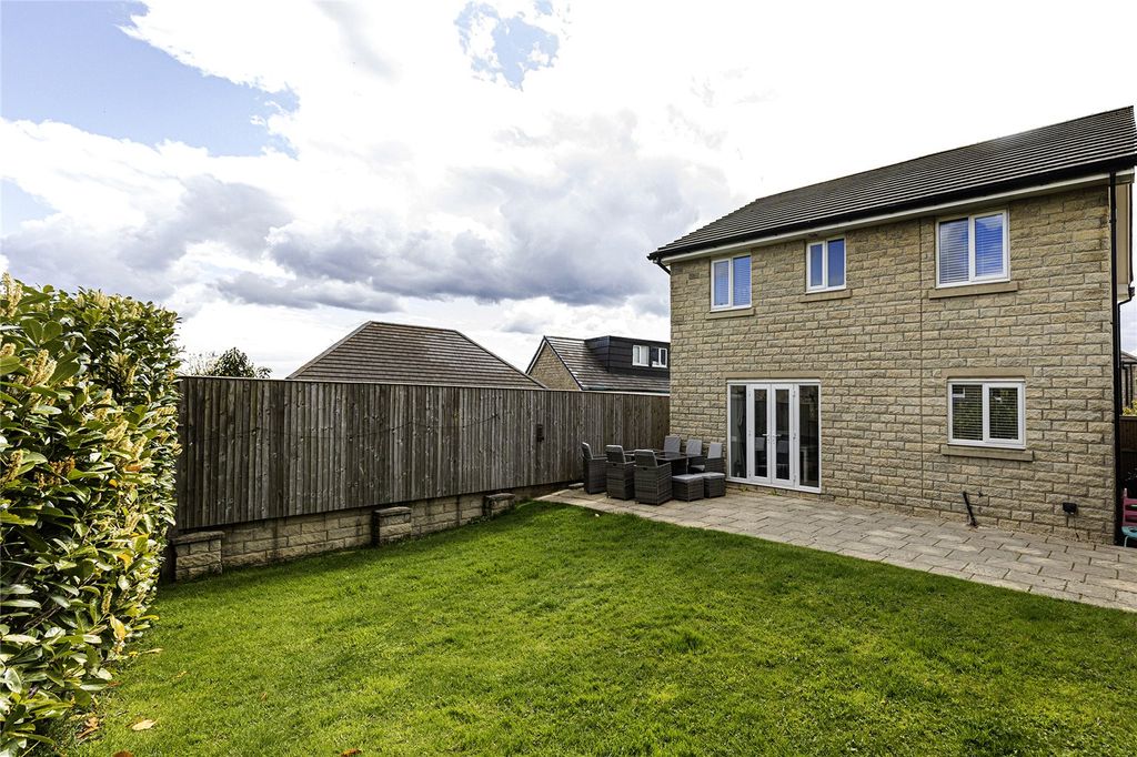 Property photo 3 of 18 Picture No. 13