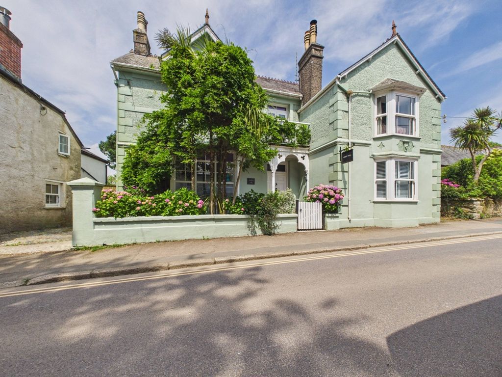 Property photo 1 of 32 5231761