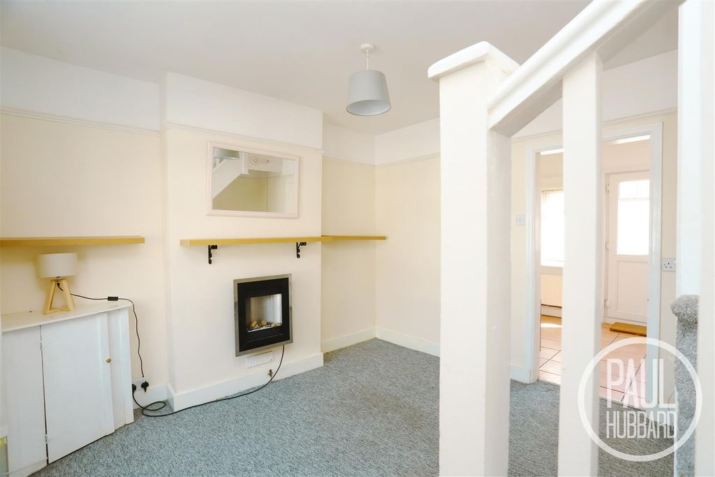 Property photo 2 of 10 Img_1595.Jpg