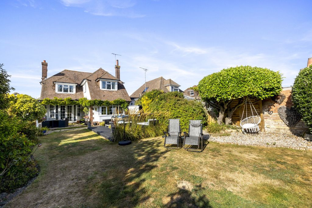 Property photo 1 of 26