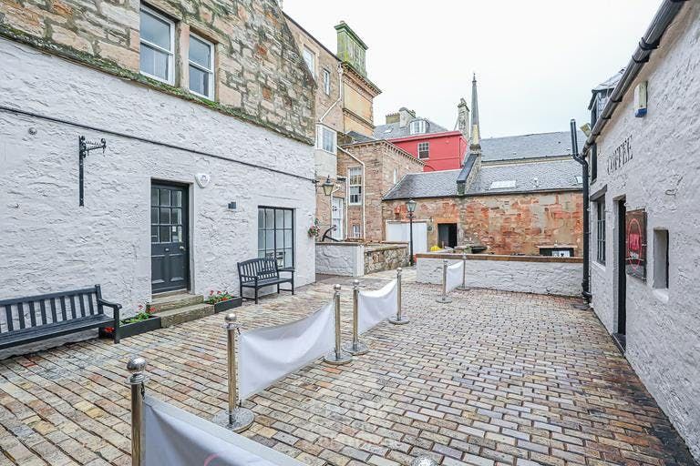 Property photo 2 of 8 Image 1