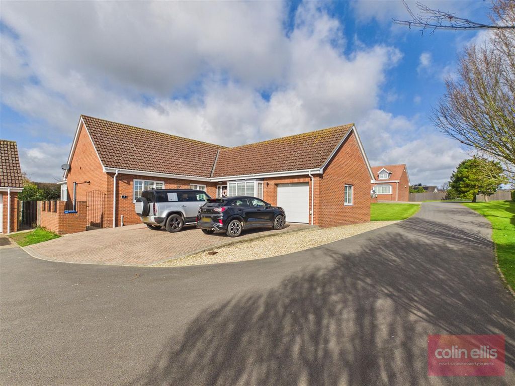 Property photo 1 of 25 Cam05075G0-Pr0295-Still034.Jpg