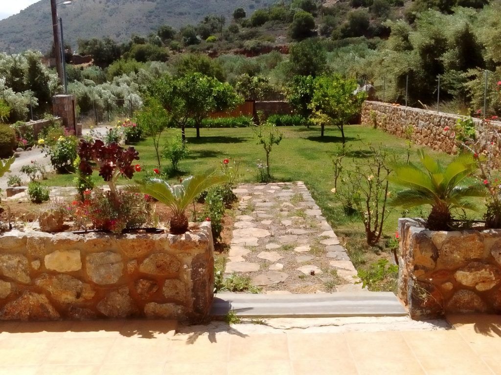 Property photo 3 of 34