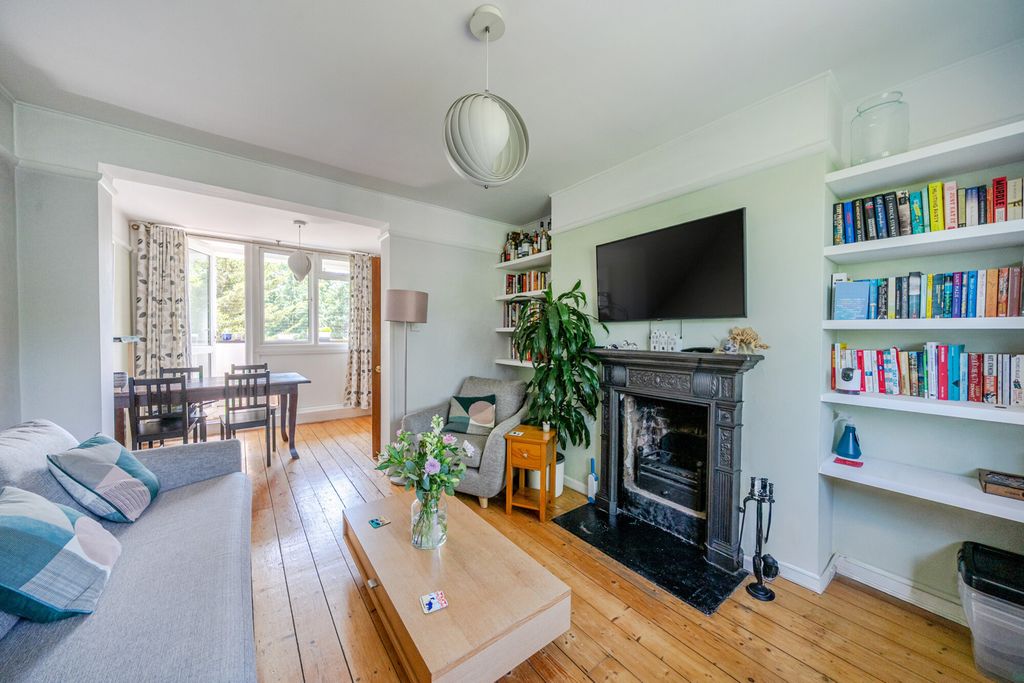 Property photo 2 of 15 1478919-9-6A35441...