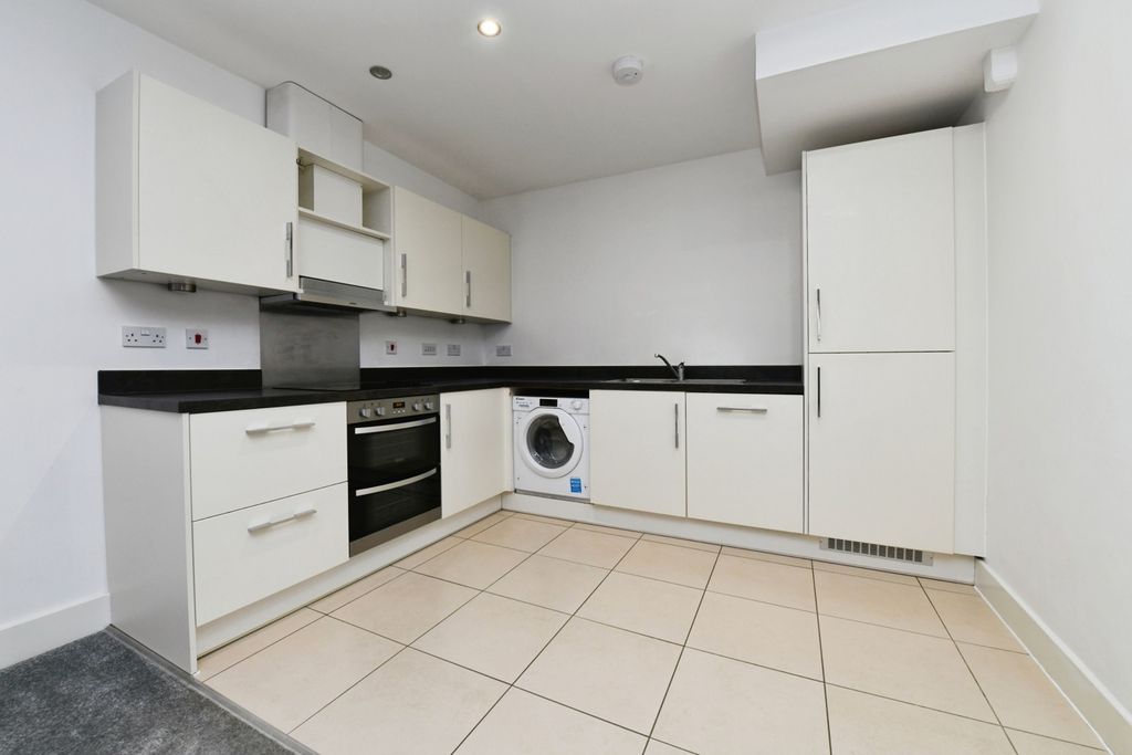 Property photo 2 of 13 Pbox-Img.Jpg