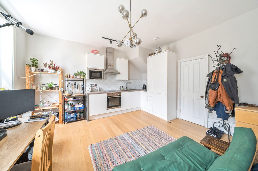Property photo 3 of 8 1486636-22-6A4Bcd...