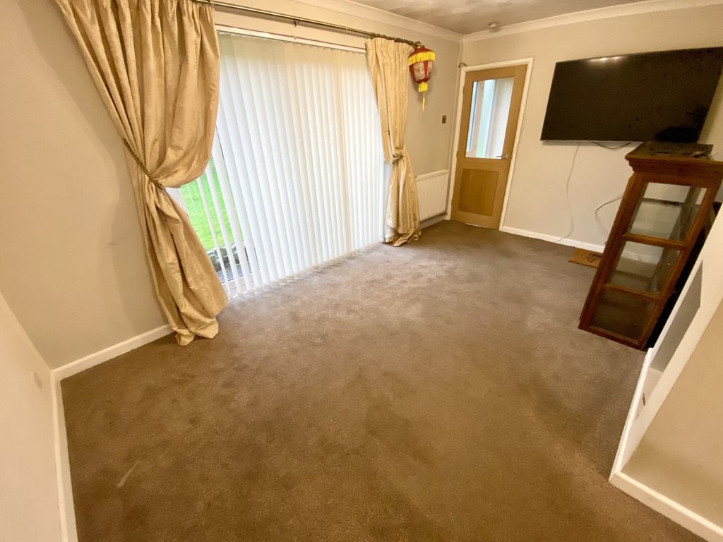 Property photo 2 of 12 Lounge-Dining Room