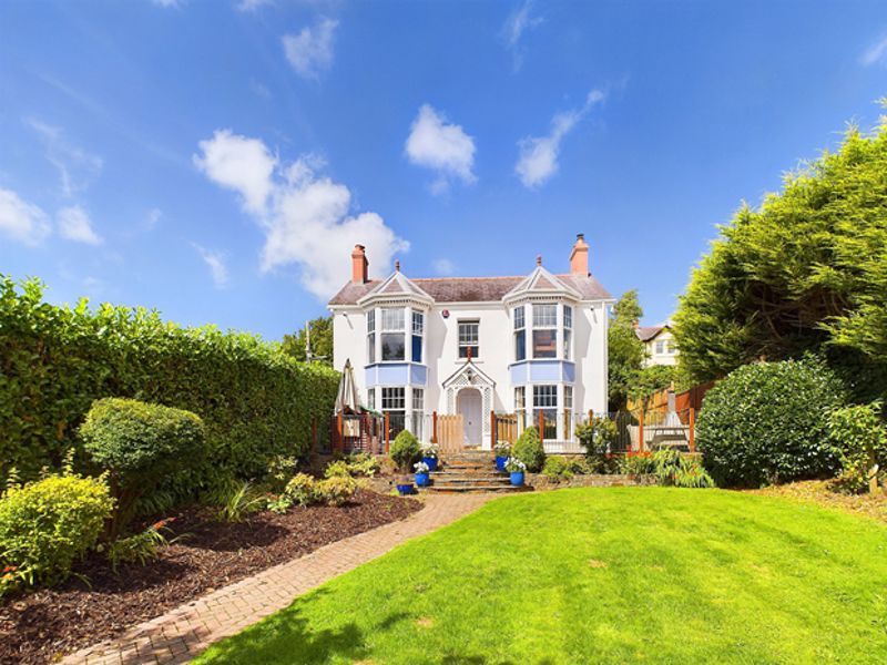 Property photo 1 of 41 Photo 14