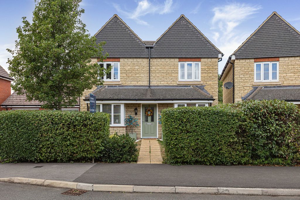 Property photo 1 of 22