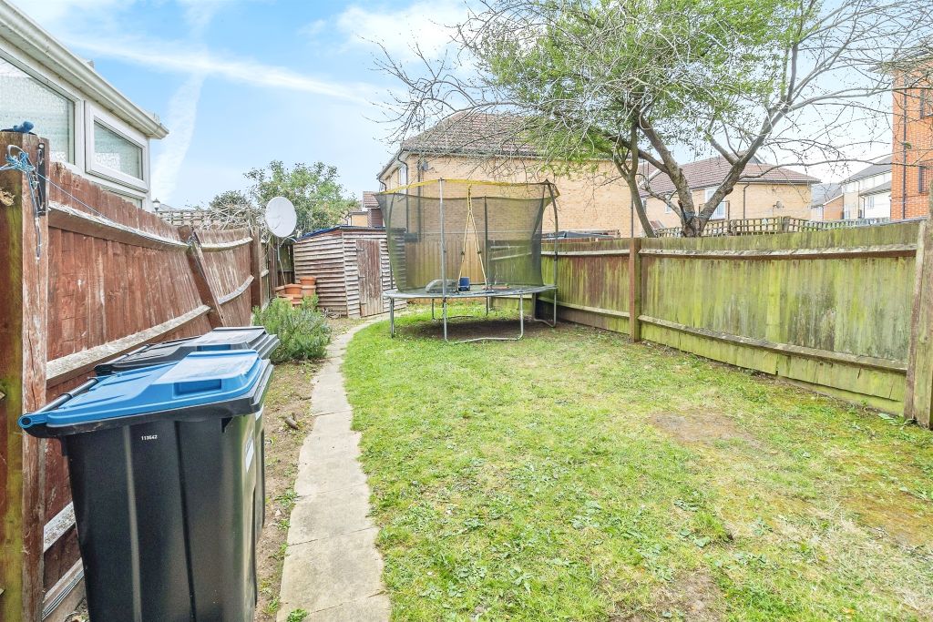 Property photo 3 of 17