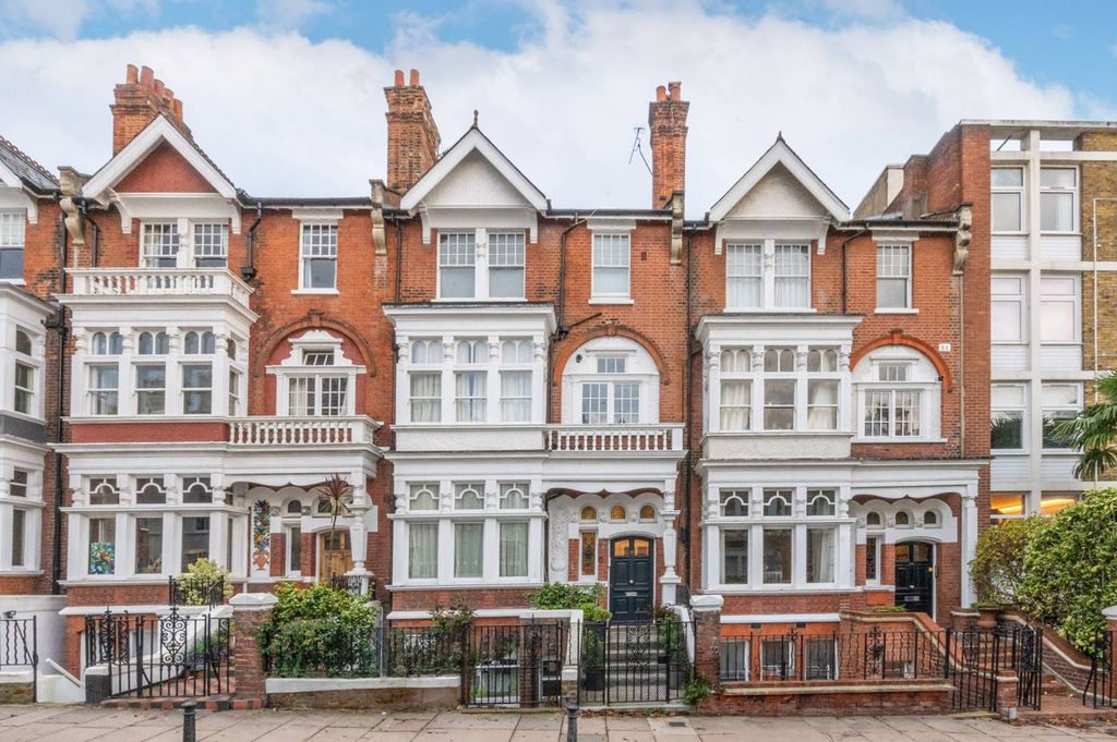 Property photo 1 of 9