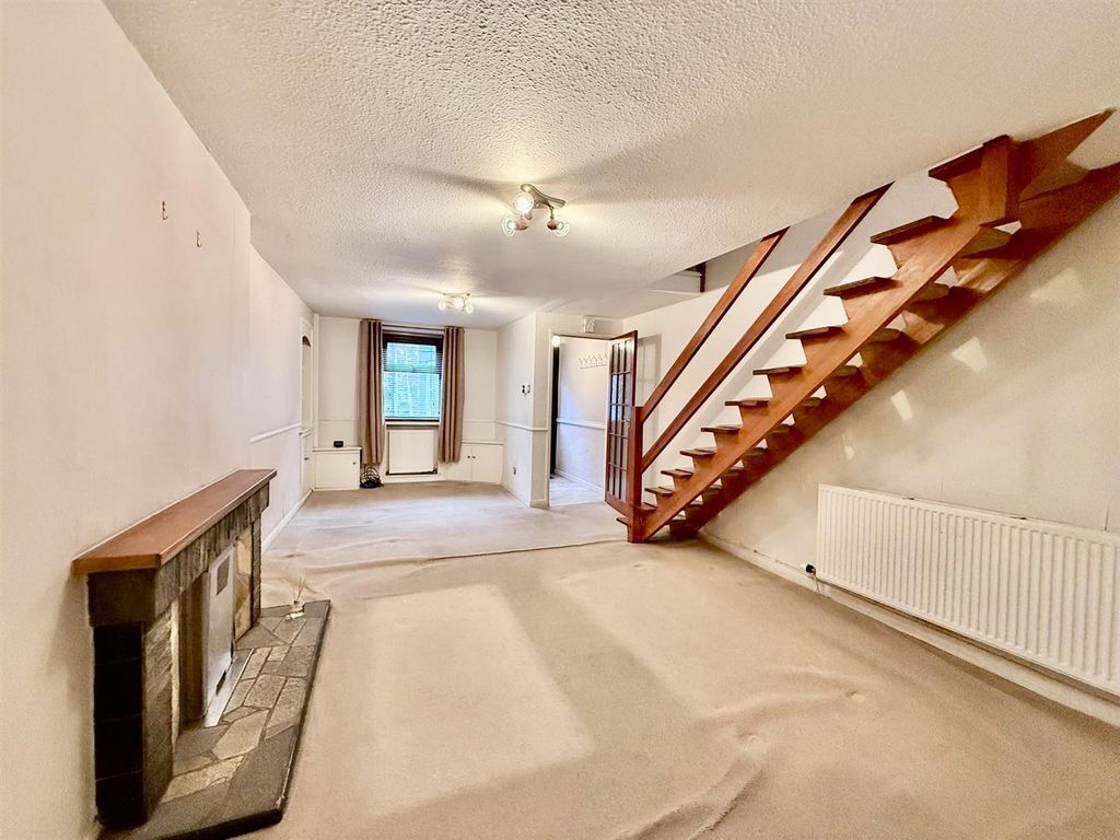 Property photo 3 of 14 Ad0Be68B-7401-43Fc-B176-12Febca7Ab8E.Jpeg