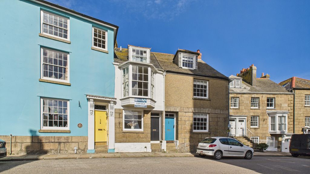 Additional image 18 of 4 bed terraced house for saleChapel Street, Penzance, Cornwall TR18