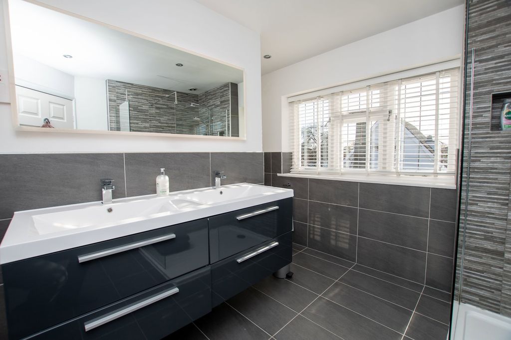 Additional image 24 of 4 bed detached house for saleOrchards Croft, Grimsby DN33