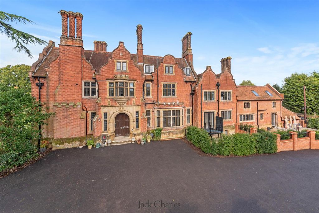 Property photo 1 of 24 High Hilden House 6.Jpg