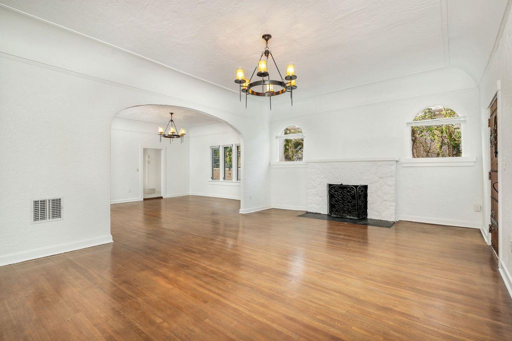 Property photo 3 of 20 <Alttext/>