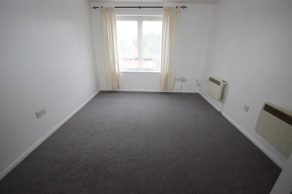Property photo 3 of 7 Img_6933.Jpg