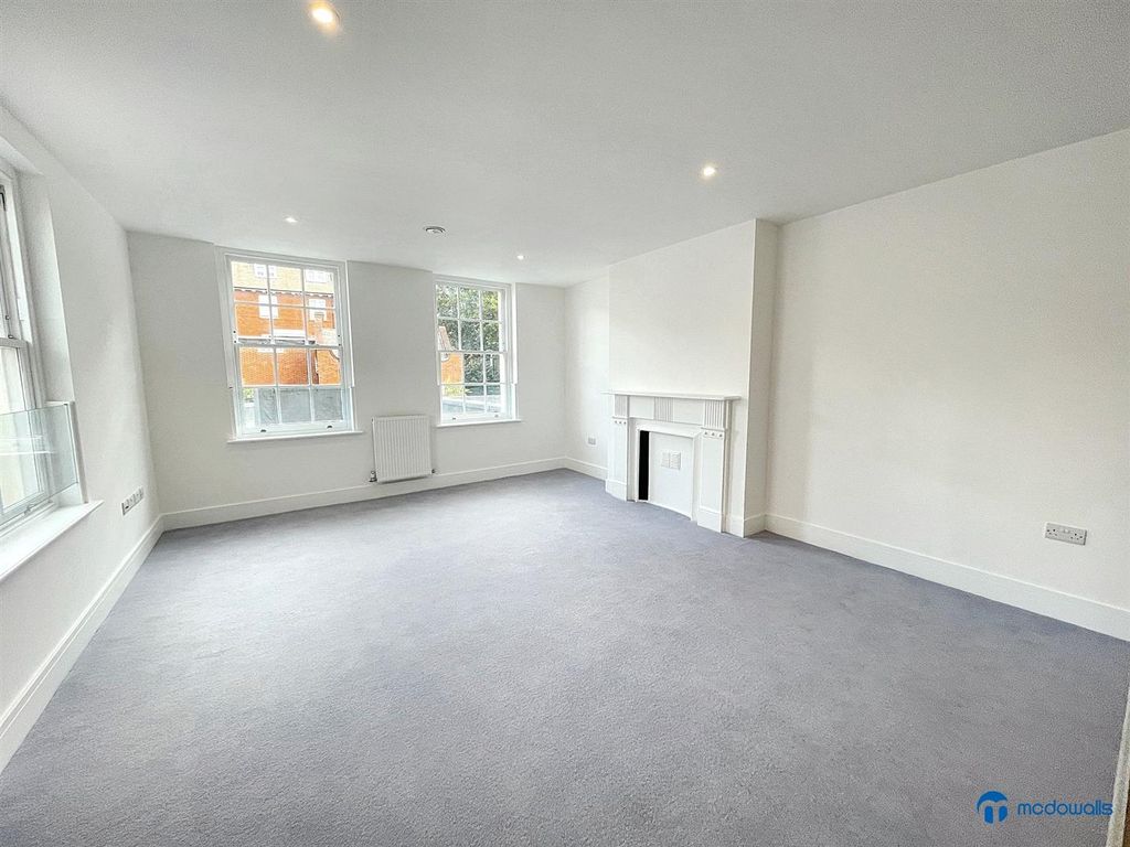 Property photo 2 of 10 Img_2749.Jpg