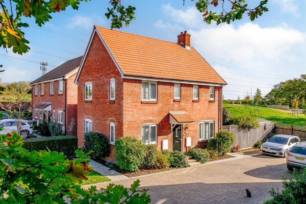 Property photo 1 of 24