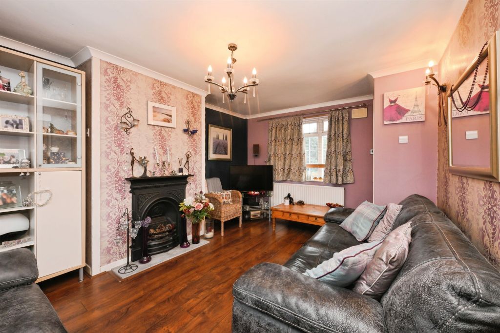 Property photo 2 of 18