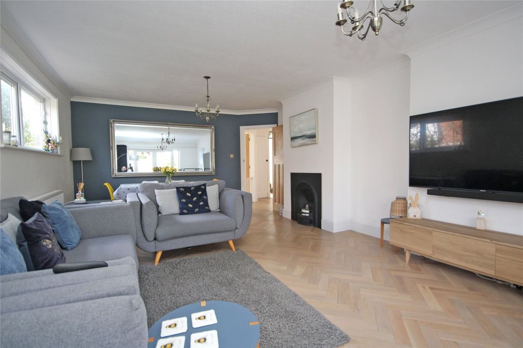 Property photo 3 of 15 Picture No. 05