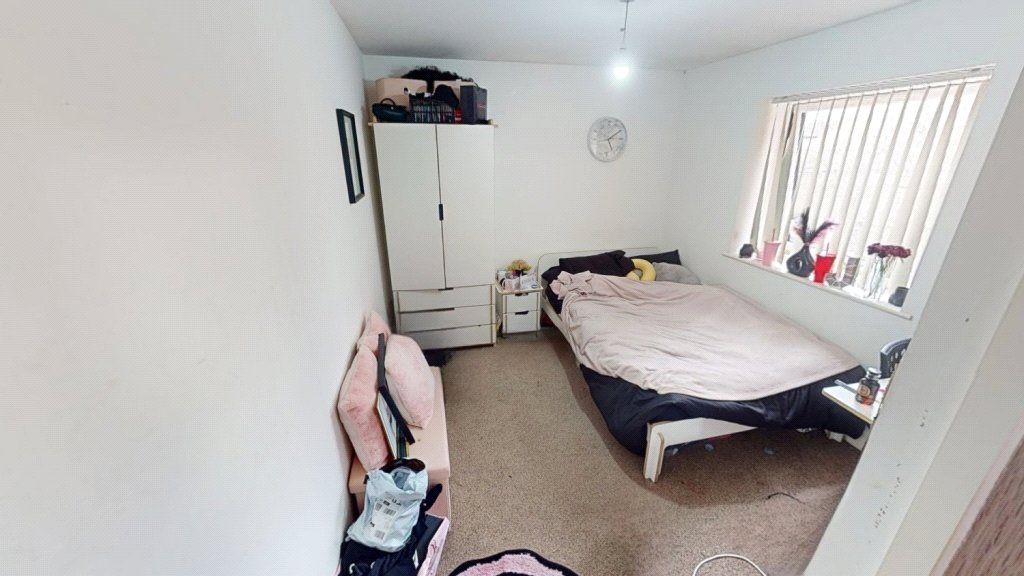 Property photo 3 of 6 Picture No. 02