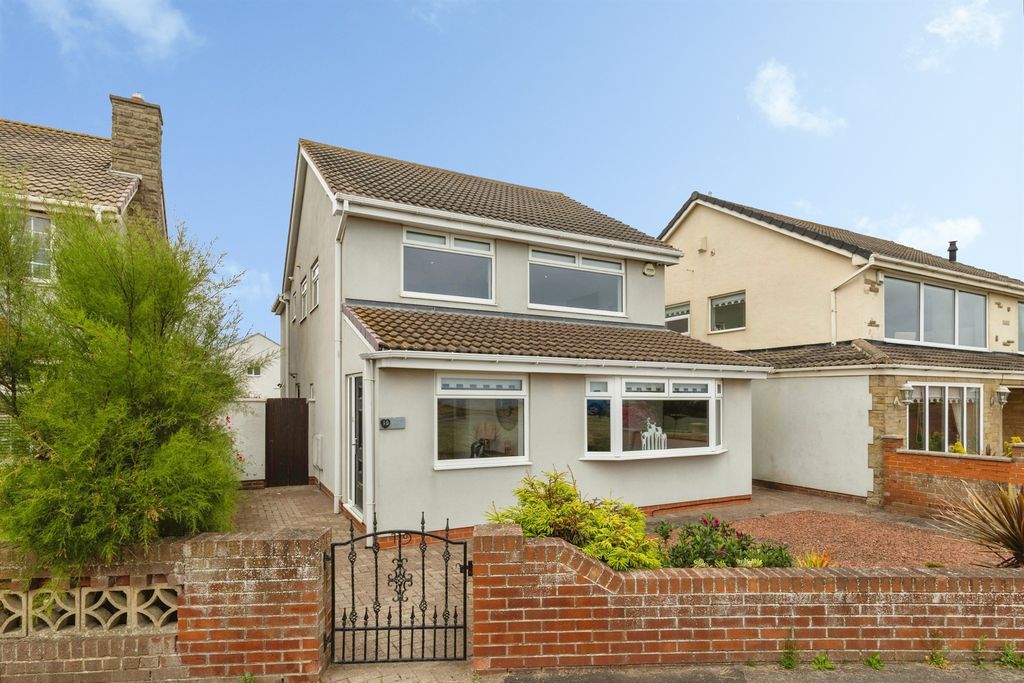 Property photo 1 of 30