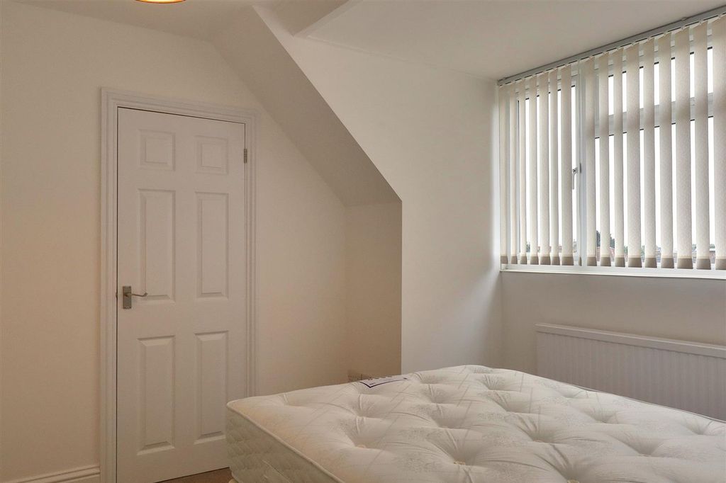 Property photo 3 of 10 R6.Jpg