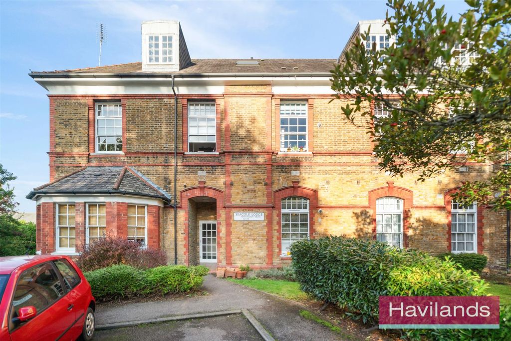 Property photo 1 of 12 Seacole Lodge-11.Jpg
