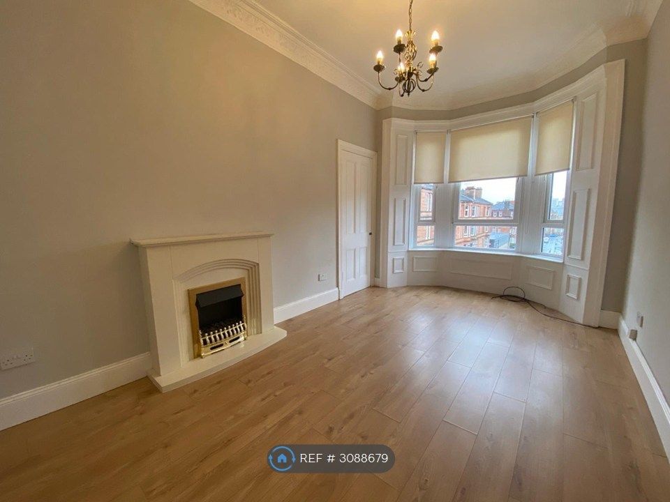 Property photo 1 of 8 Lounge
