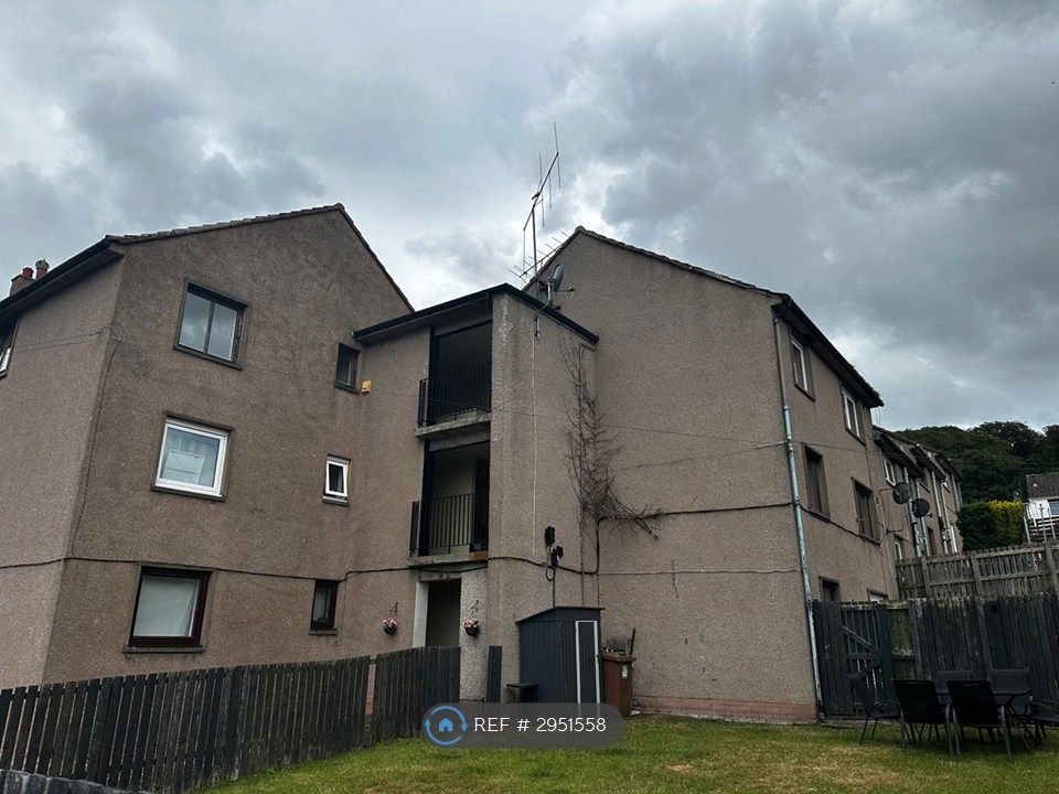 Property photo 1 of 10 Front