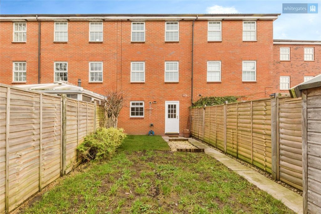 Property photo 2 of 20 Picture No. 27